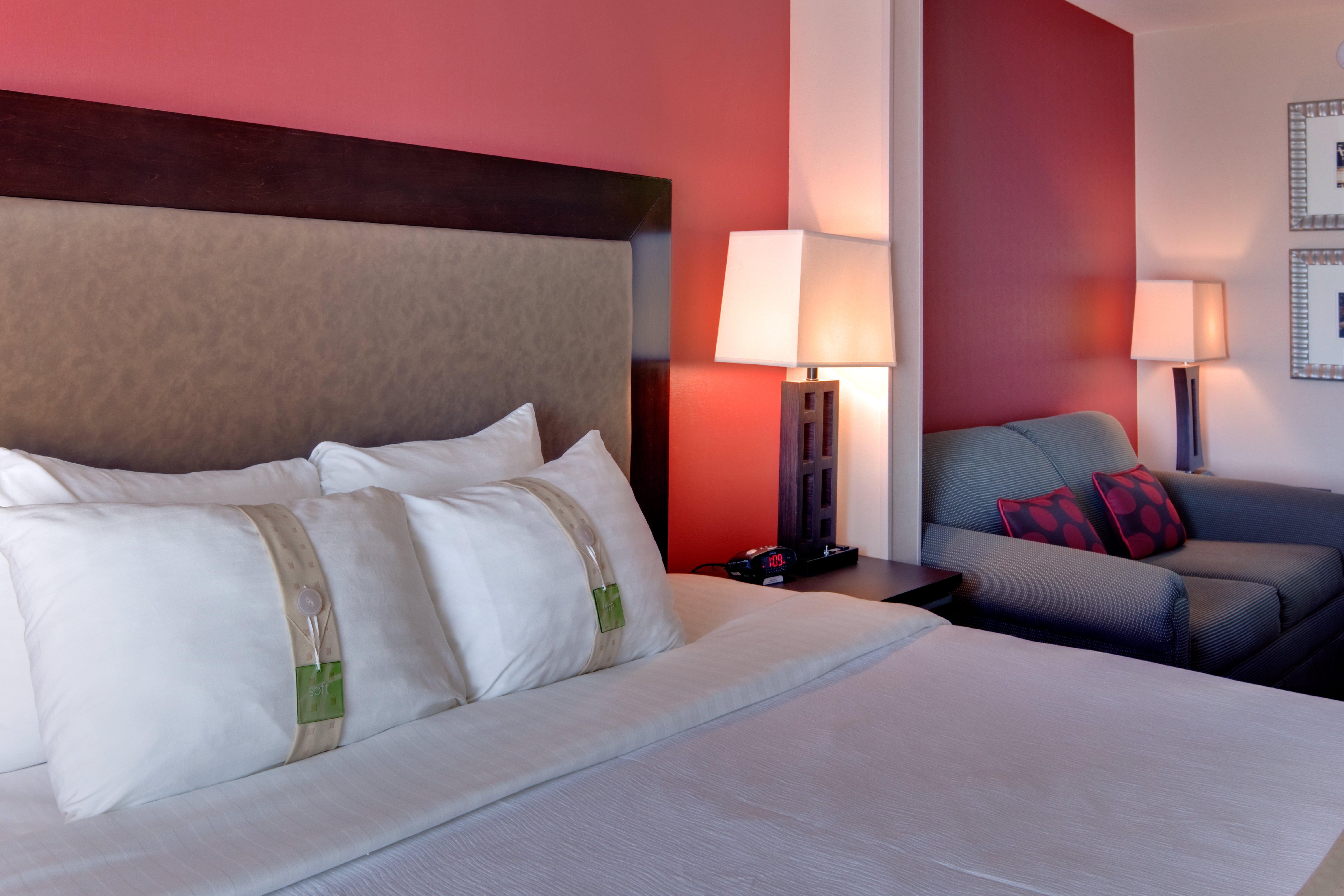 Holiday Inn & Suites Bakersfield By Ihg Oda fotoğraf